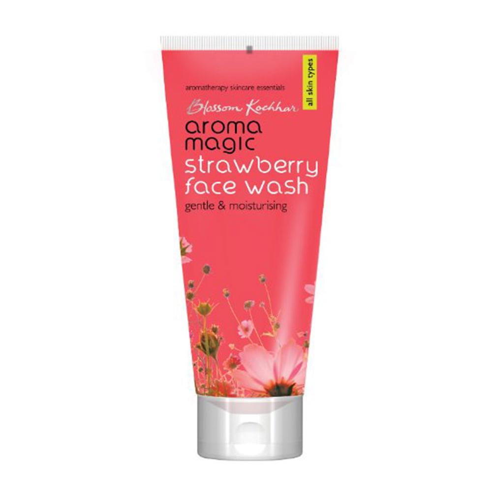 Aroma Magic Strawberry Face Wash-Volume:100ml